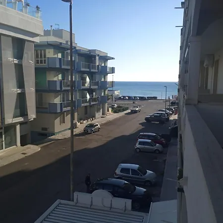 Lido 12 Apartment